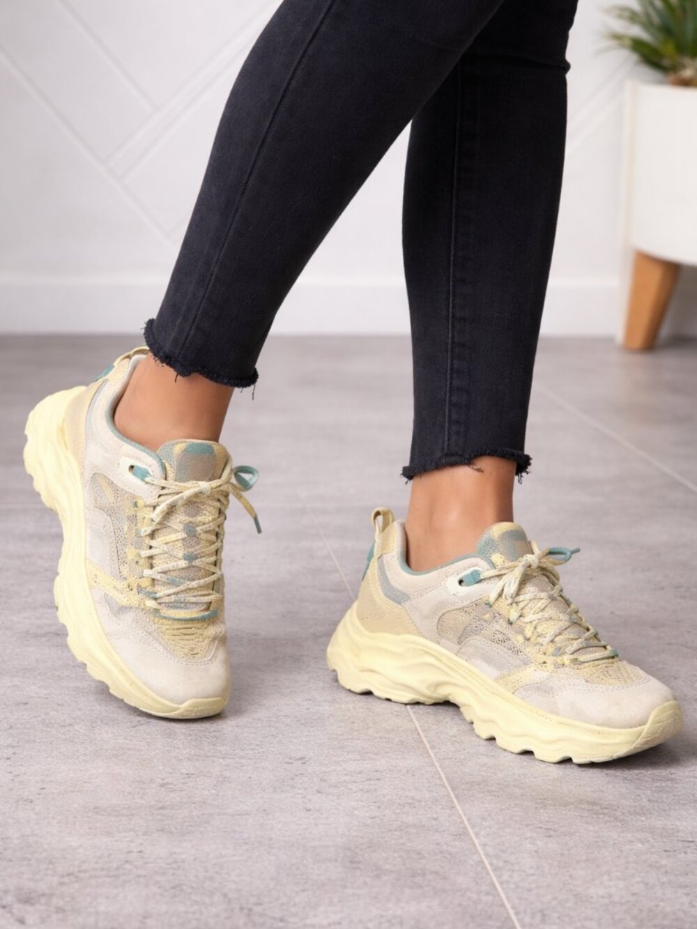 Sorel X FP Kinetic Breakthru Tech Lace Sneakers Womens Size 9.5